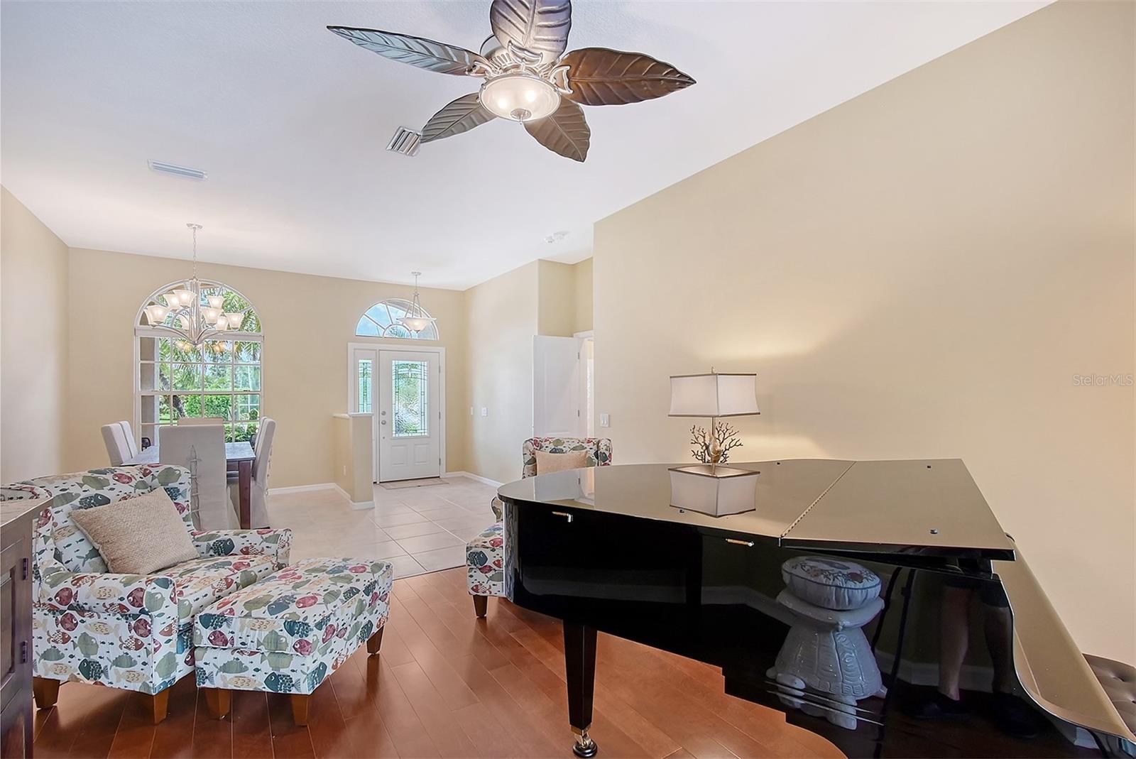 Image 12 of 66 For 7464 Ridge Road