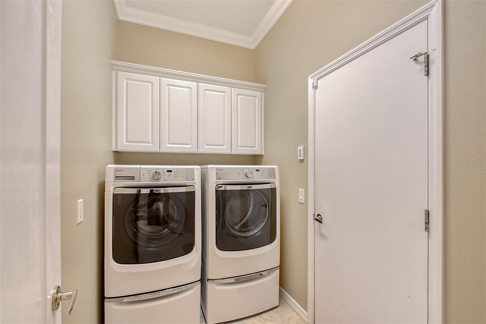 Image 40 of 66 For 7464 Ridge Road