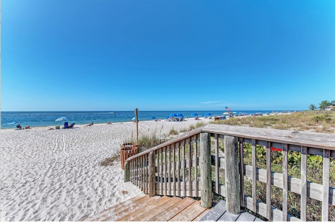 Image 21 of 26 For 13006 Devereaux Avenue