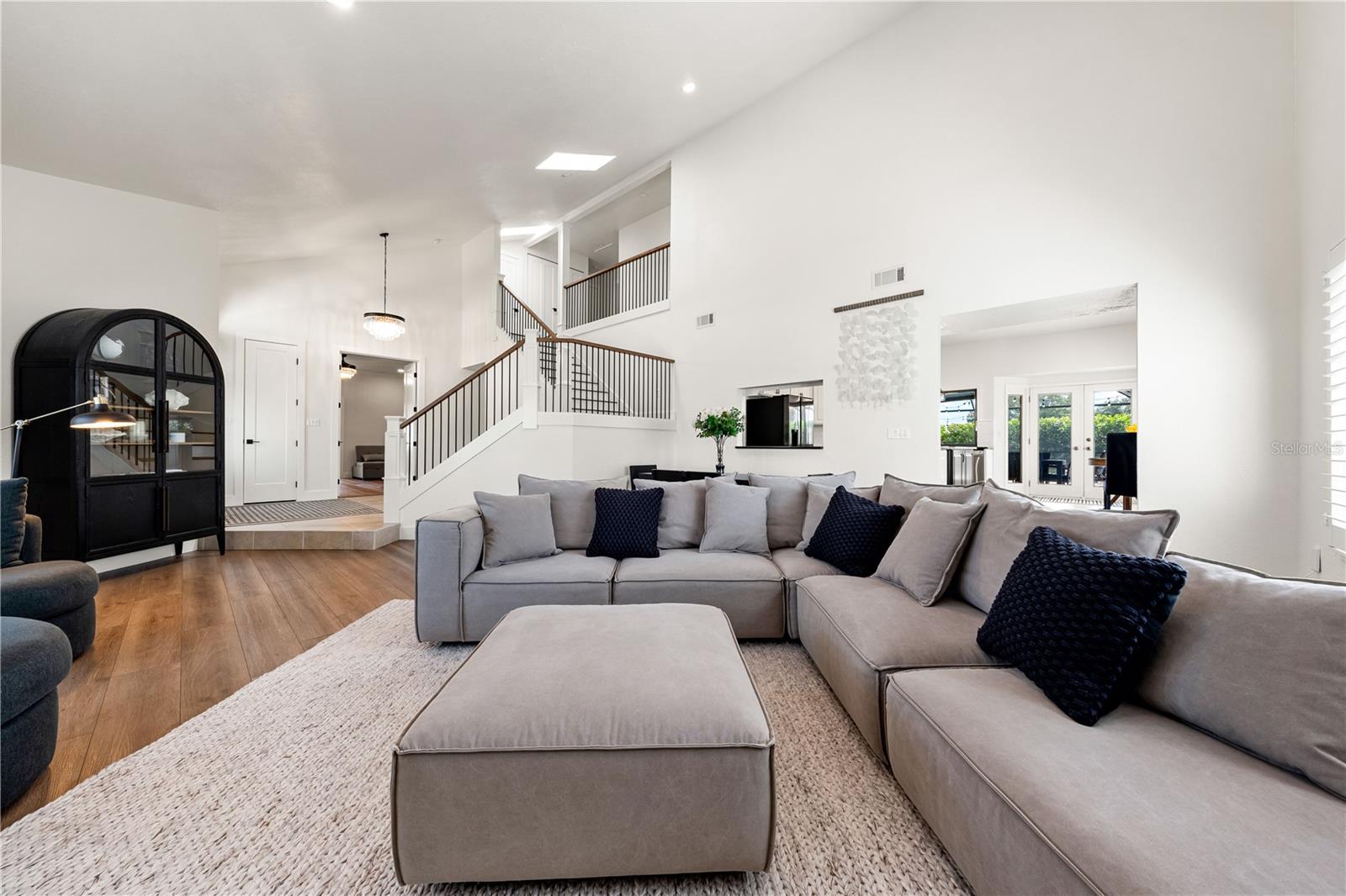 Image 10 of 100 For 1484 Seafarer Drive