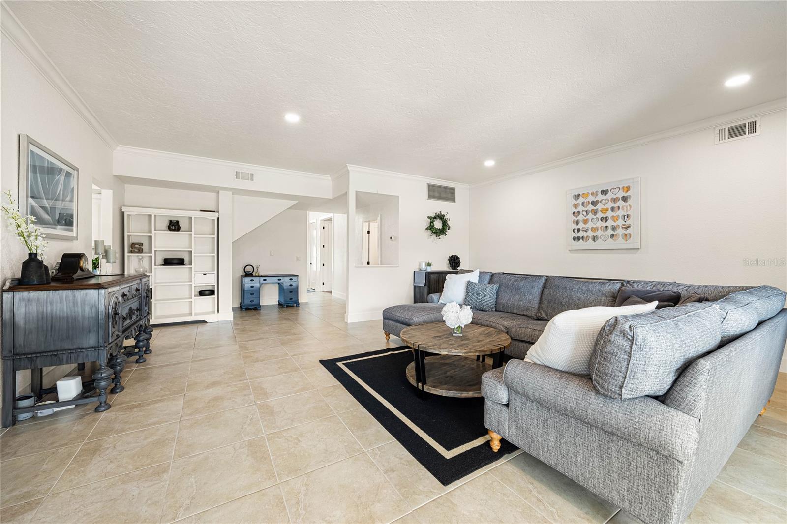 Image 22 of 100 For 1484 Seafarer Drive