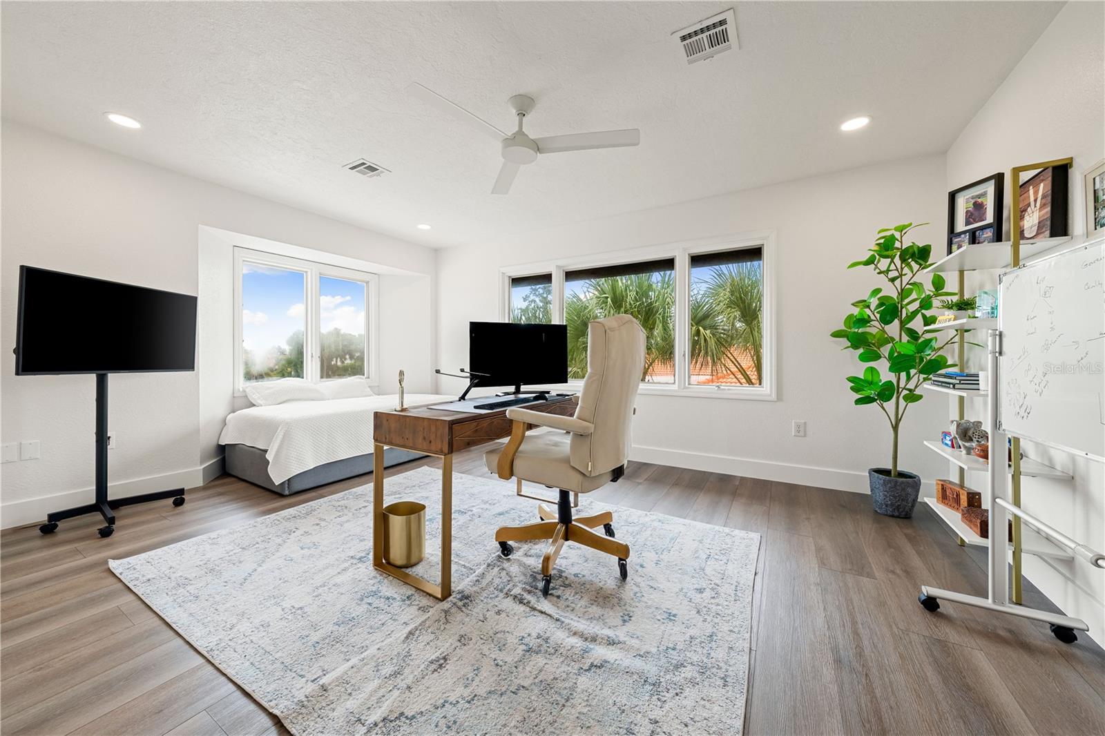 Image 34 of 100 For 1484 Seafarer Drive