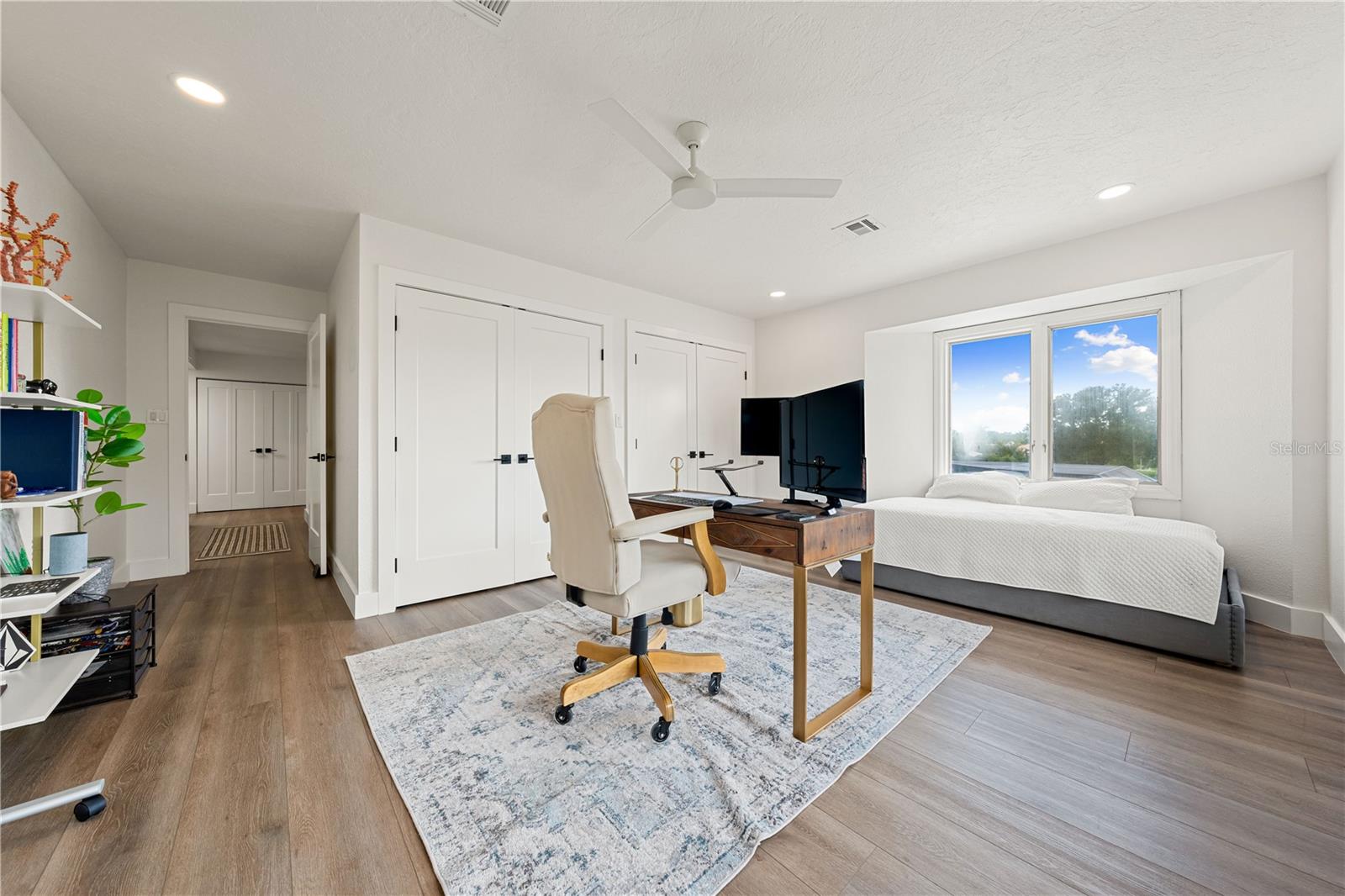 Image 35 of 100 For 1484 Seafarer Drive