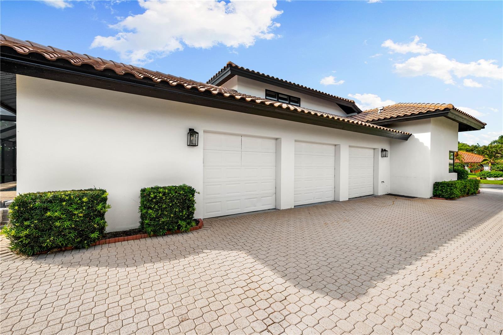 Image 4 of 100 For 1484 Seafarer Drive