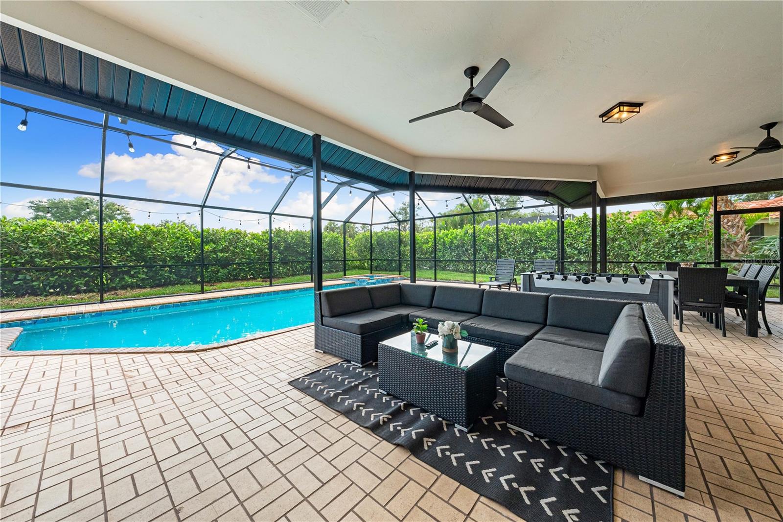 Image 52 of 100 For 1484 Seafarer Drive