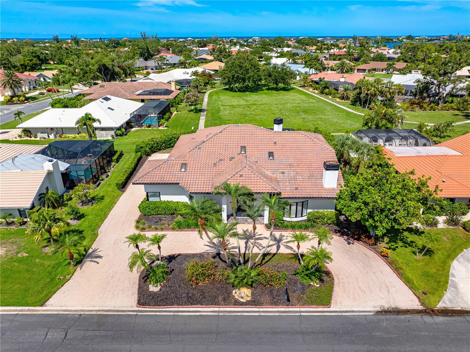 Image 54 of 100 For 1484 Seafarer Drive
