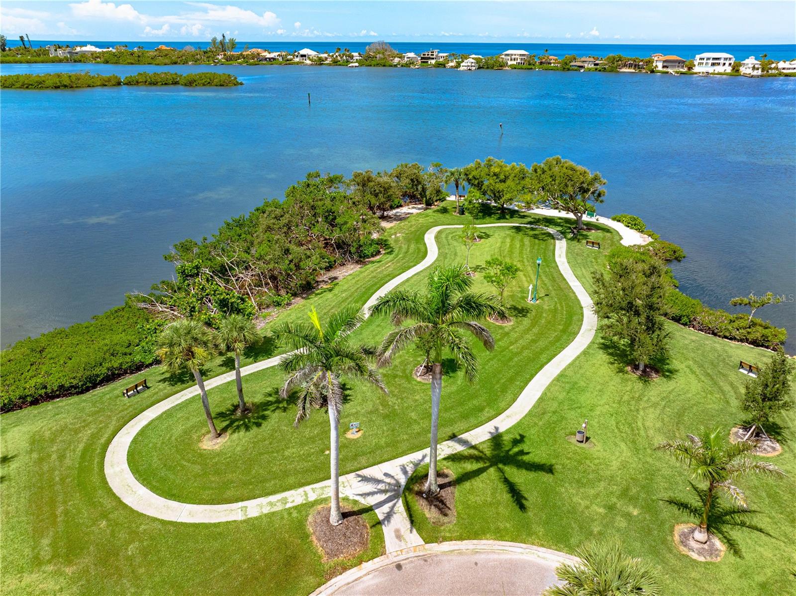 Image 87 of 100 For 1484 Seafarer Drive
