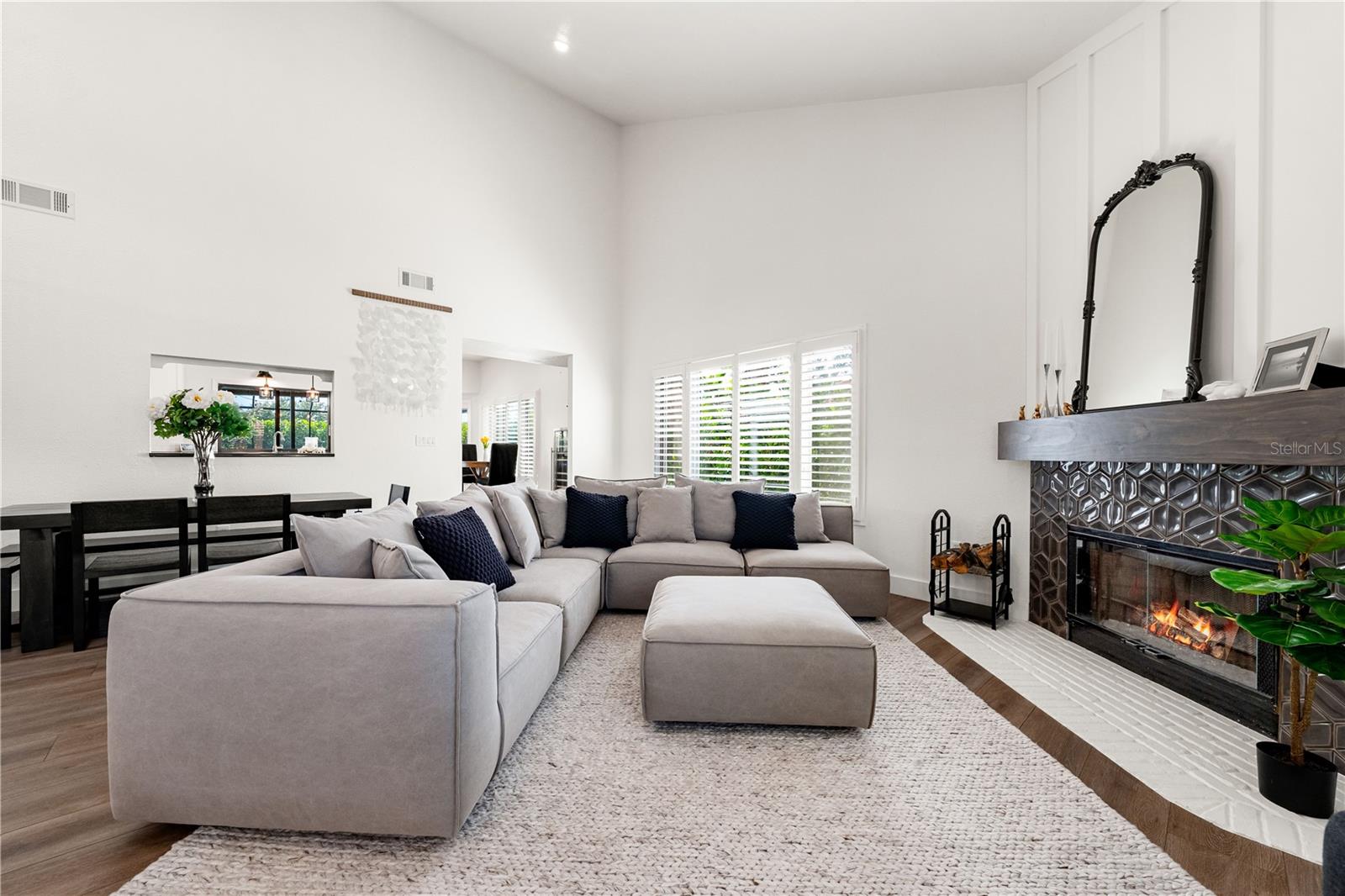 Image 9 of 100 For 1484 Seafarer Drive