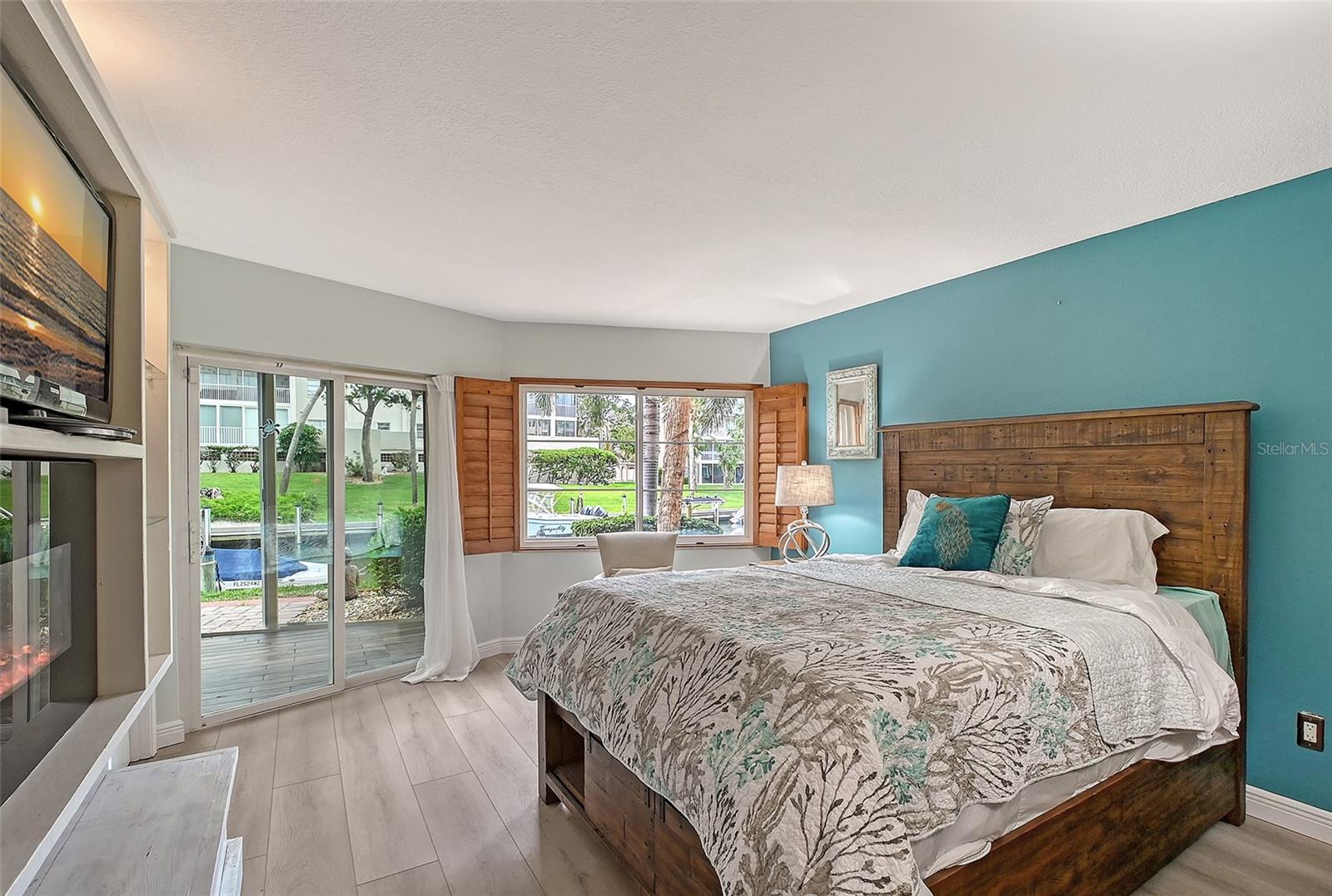 Image 11 of 65 For 1300 Portofino Drive 103