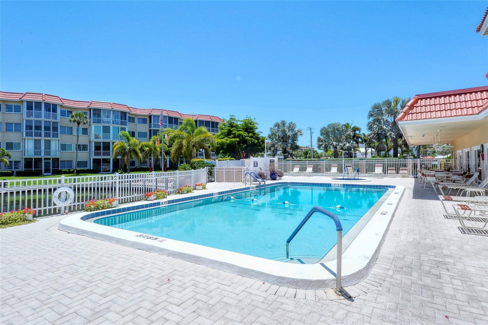 Image 40 of 65 For 1300 Portofino Drive 103
