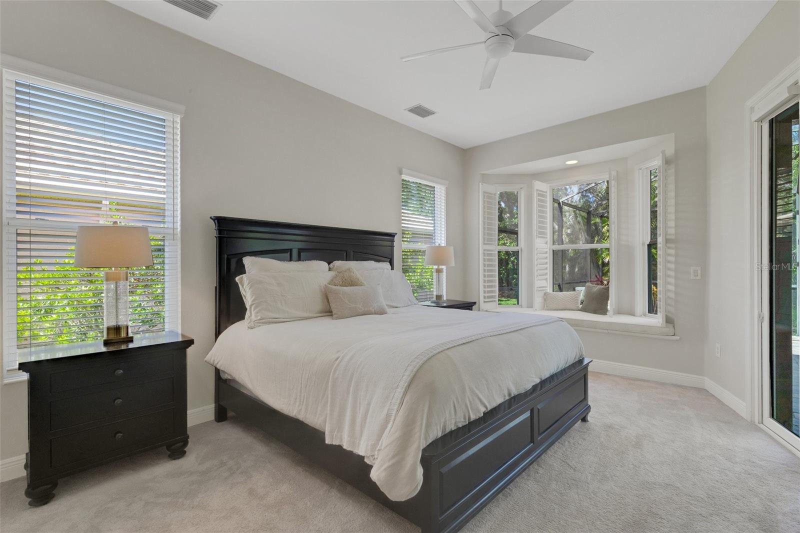 Image 33 of 61 For 8102 Waterview Boulevard