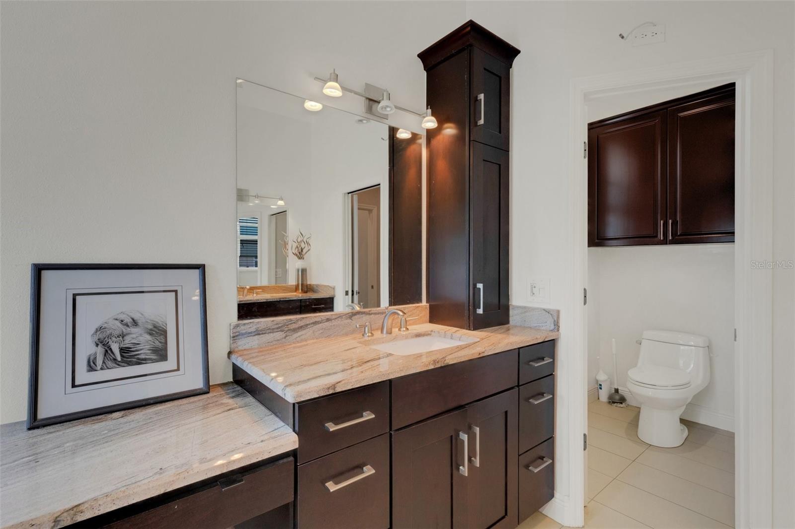 Image 41 of 61 For 8102 Waterview Boulevard