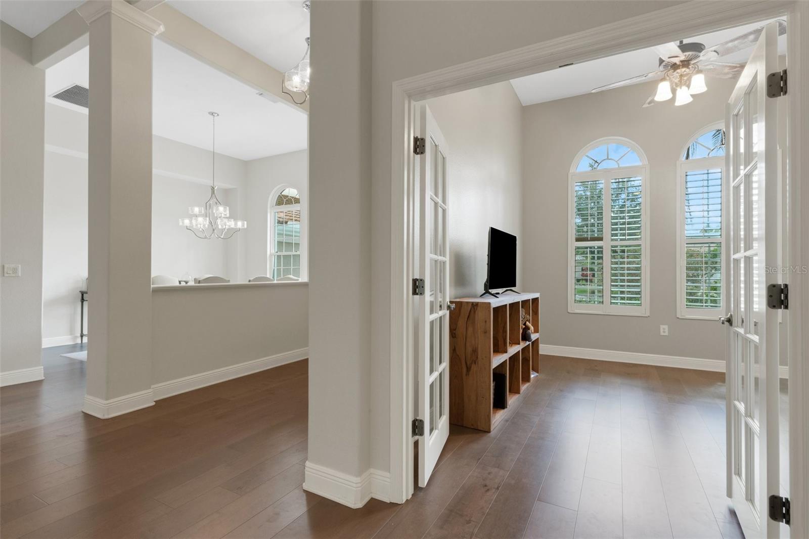 Image 50 of 61 For 8102 Waterview Boulevard