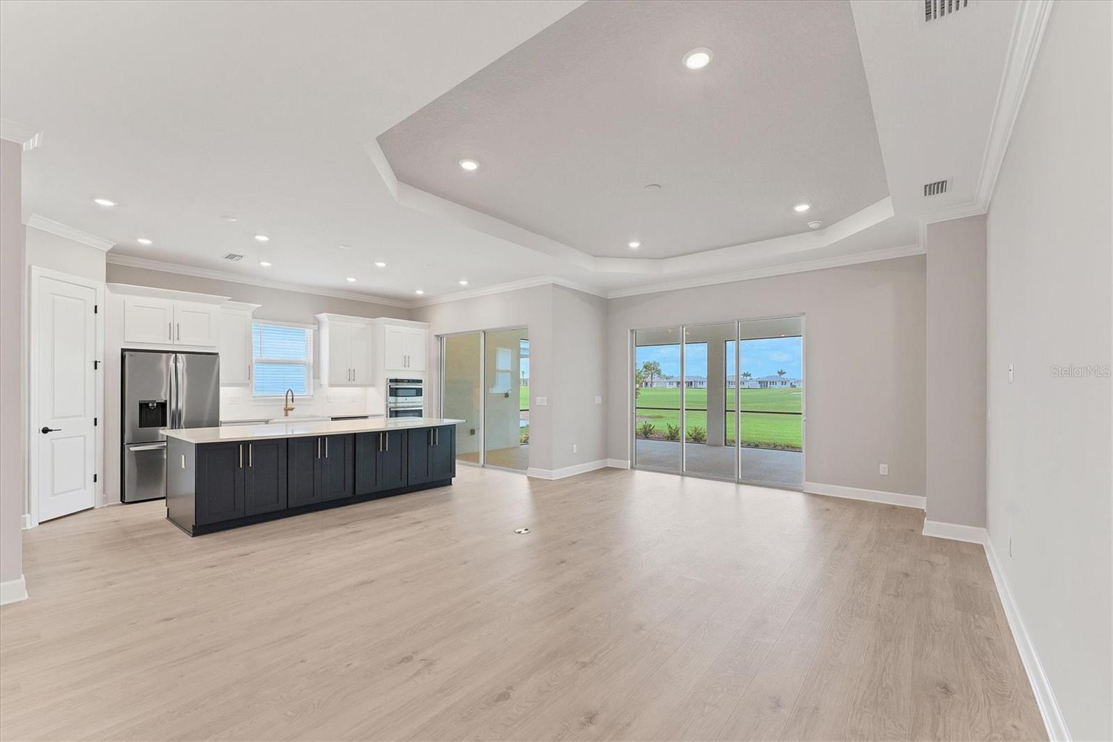 Image 13 of 92 For 15813 San Lazzaro Avenue