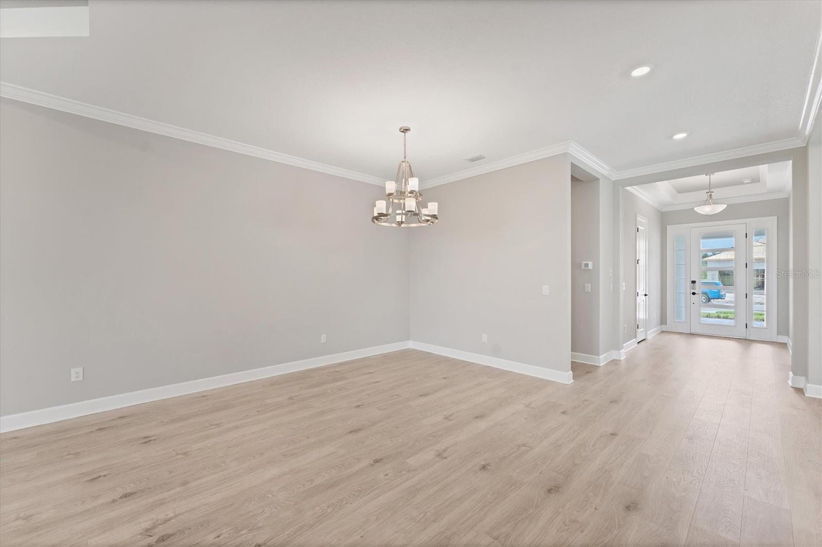 Image 16 of 92 For 15813 San Lazzaro Avenue
