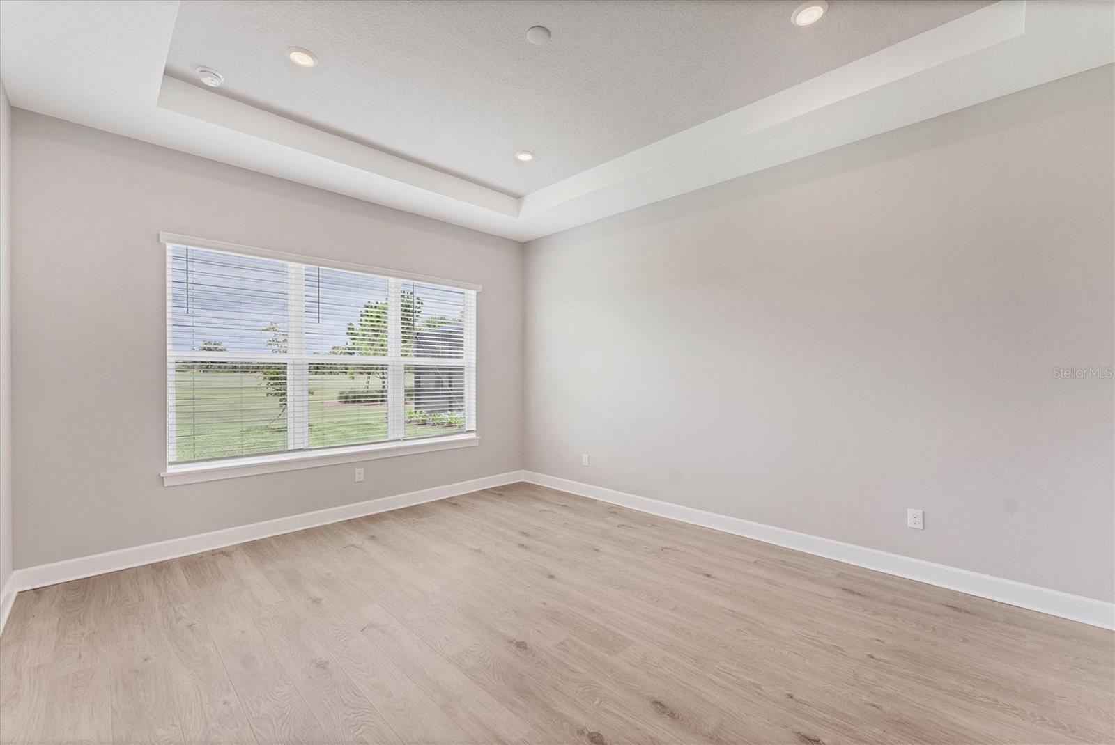 Image 21 of 92 For 15813 San Lazzaro Avenue