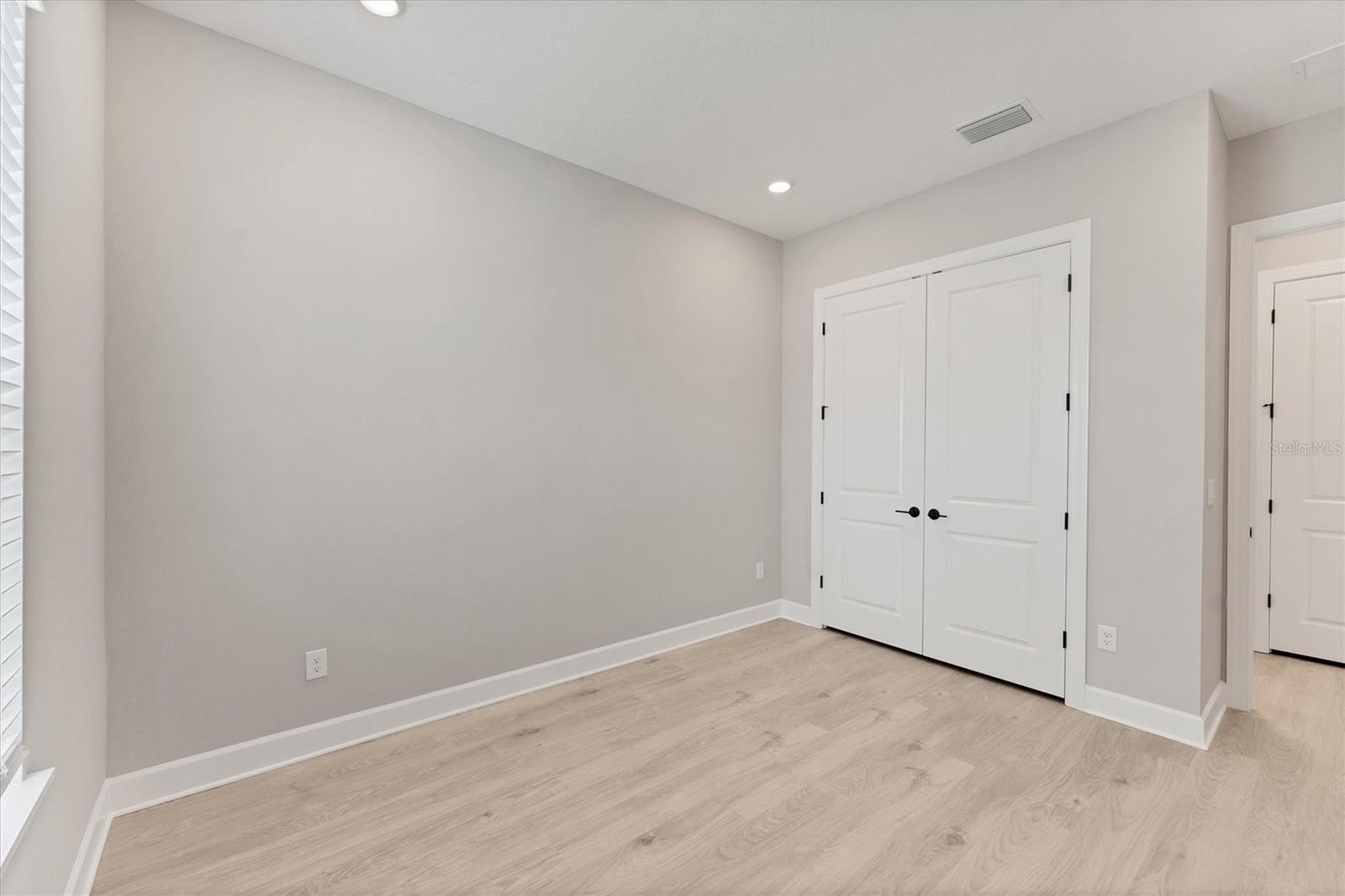 Image 30 of 92 For 15813 San Lazzaro Avenue