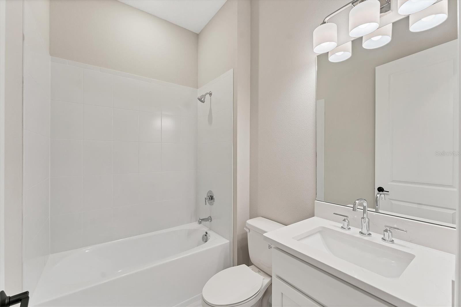 Image 32 of 92 For 15813 San Lazzaro Avenue