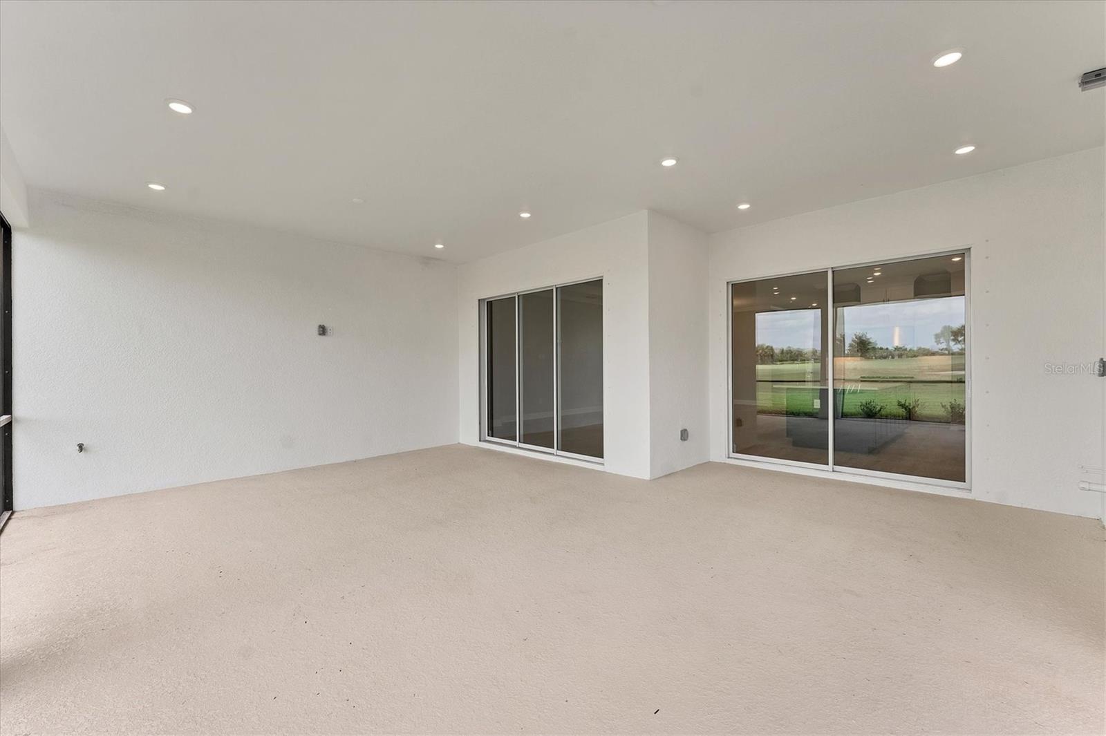Image 37 of 92 For 15813 San Lazzaro Avenue
