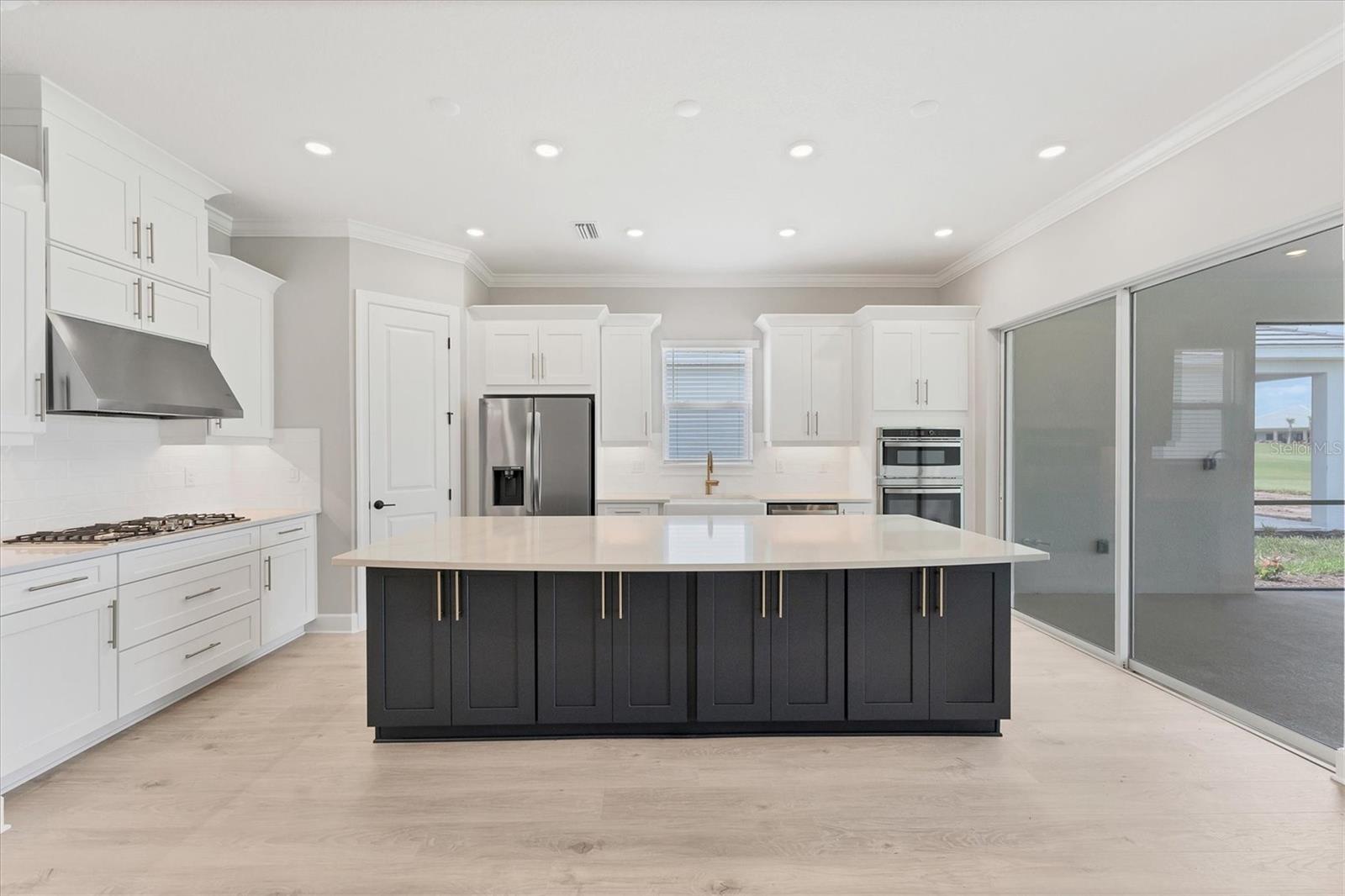 Image 4 of 92 For 15813 San Lazzaro Avenue
