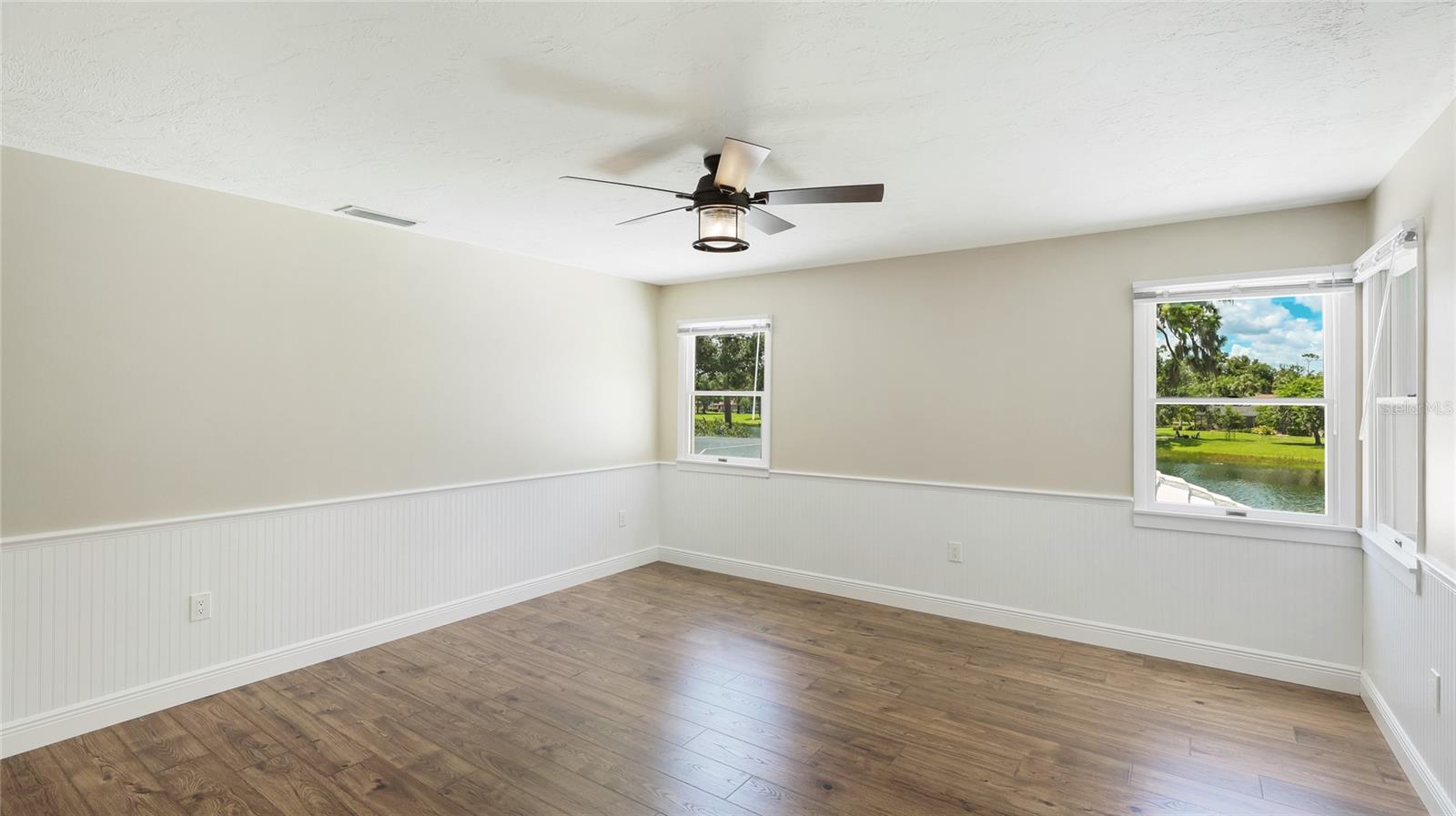 Image 39 of 62 For 7404 Weeping Willow Boulevard