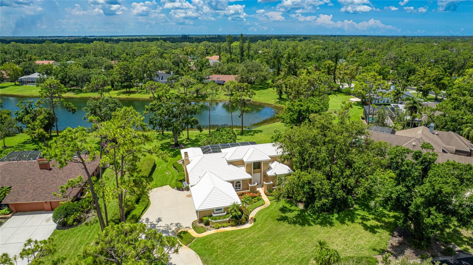 Image 6 of 62 For 7404 Weeping Willow Boulevard