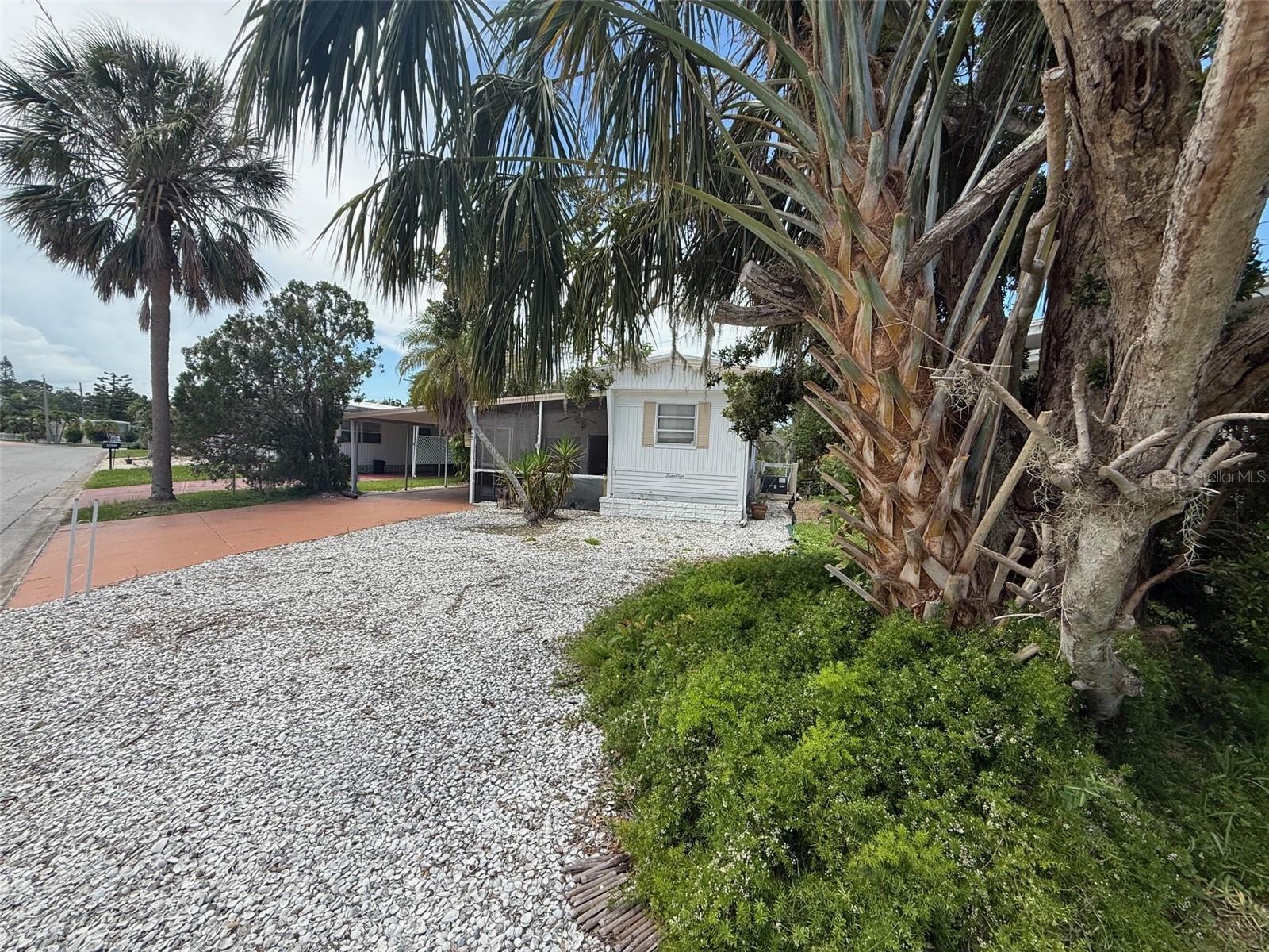 Image 3 of 16 For 4845 Boca Raton Avenue