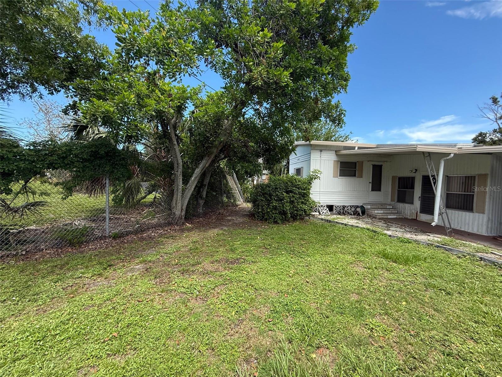 Image 5 of 16 For 4845 Boca Raton Avenue