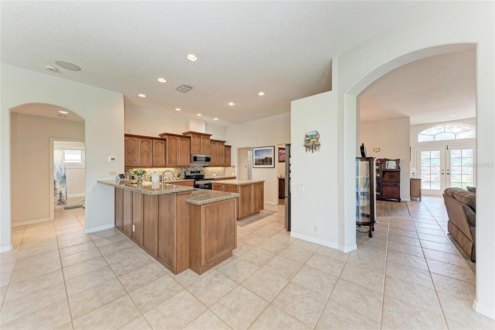 Image 17 of 48 For 11915 Oak Ridge Drive