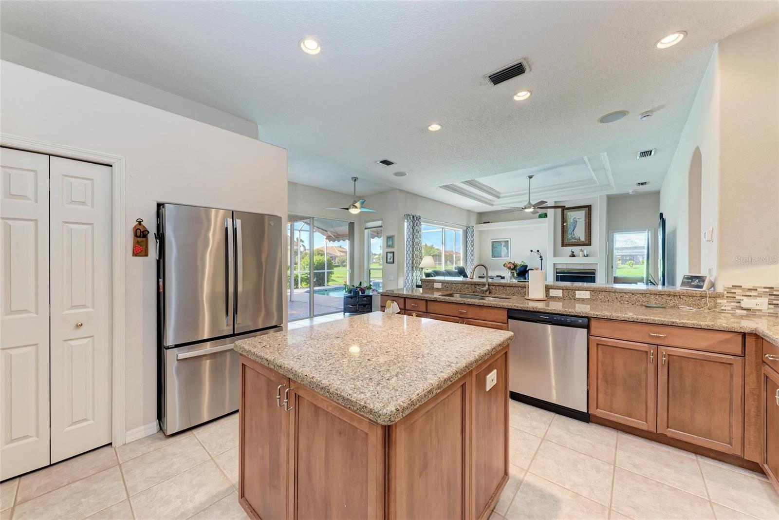 Image 19 of 48 For 11915 Oak Ridge Drive