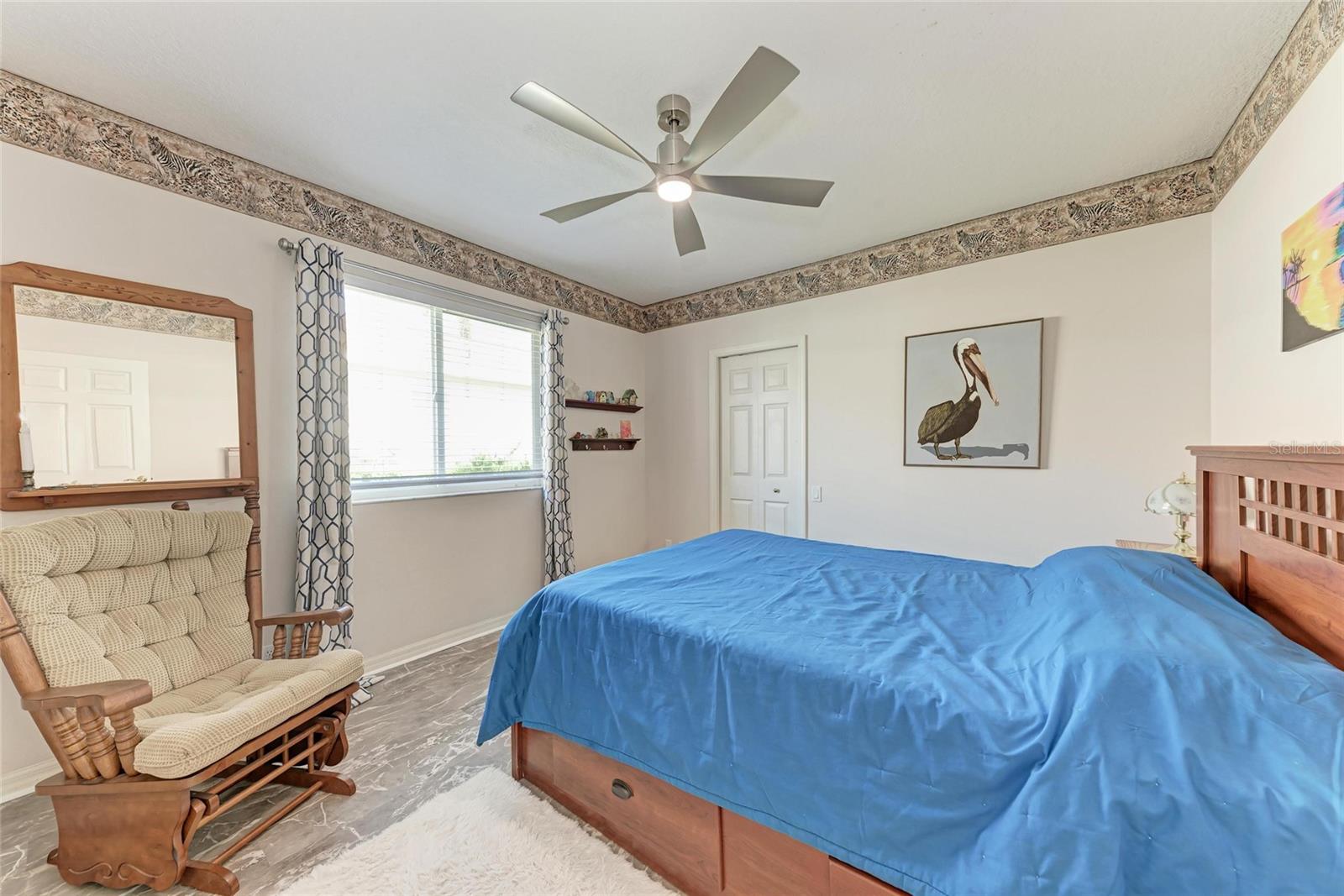 Image 37 of 48 For 11915 Oak Ridge Drive