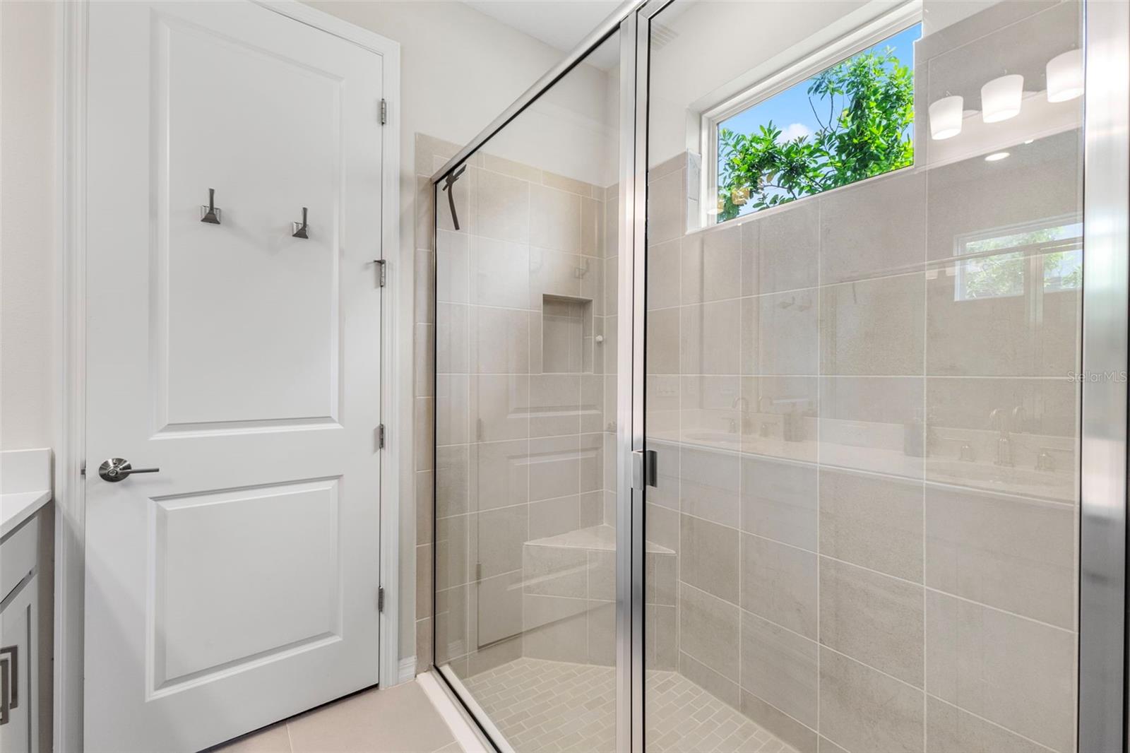Image 10 of 53 For 9012 Tequila Sunrise Drive