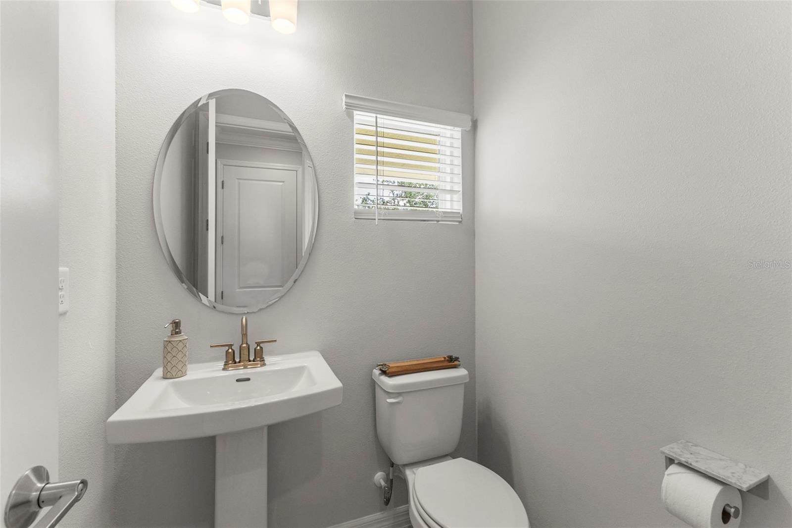 Image 15 of 53 For 9012 Tequila Sunrise Drive