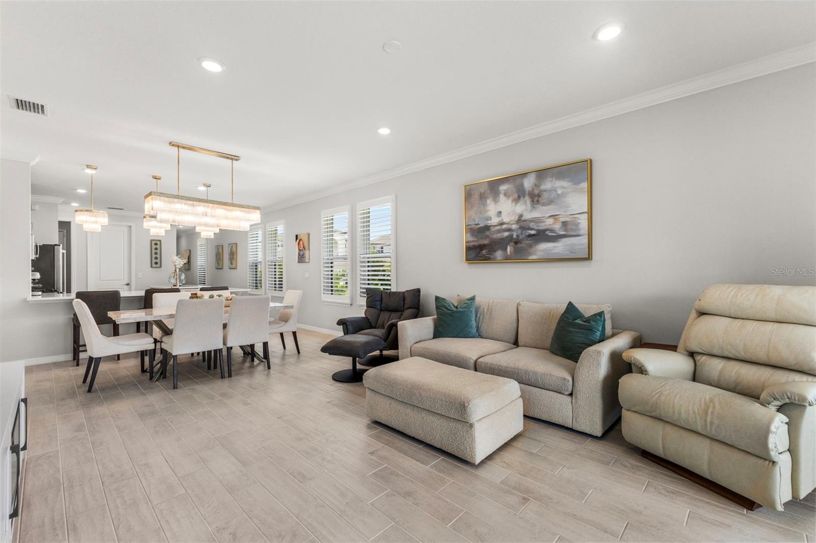 Image 21 of 53 For 9012 Tequila Sunrise Drive