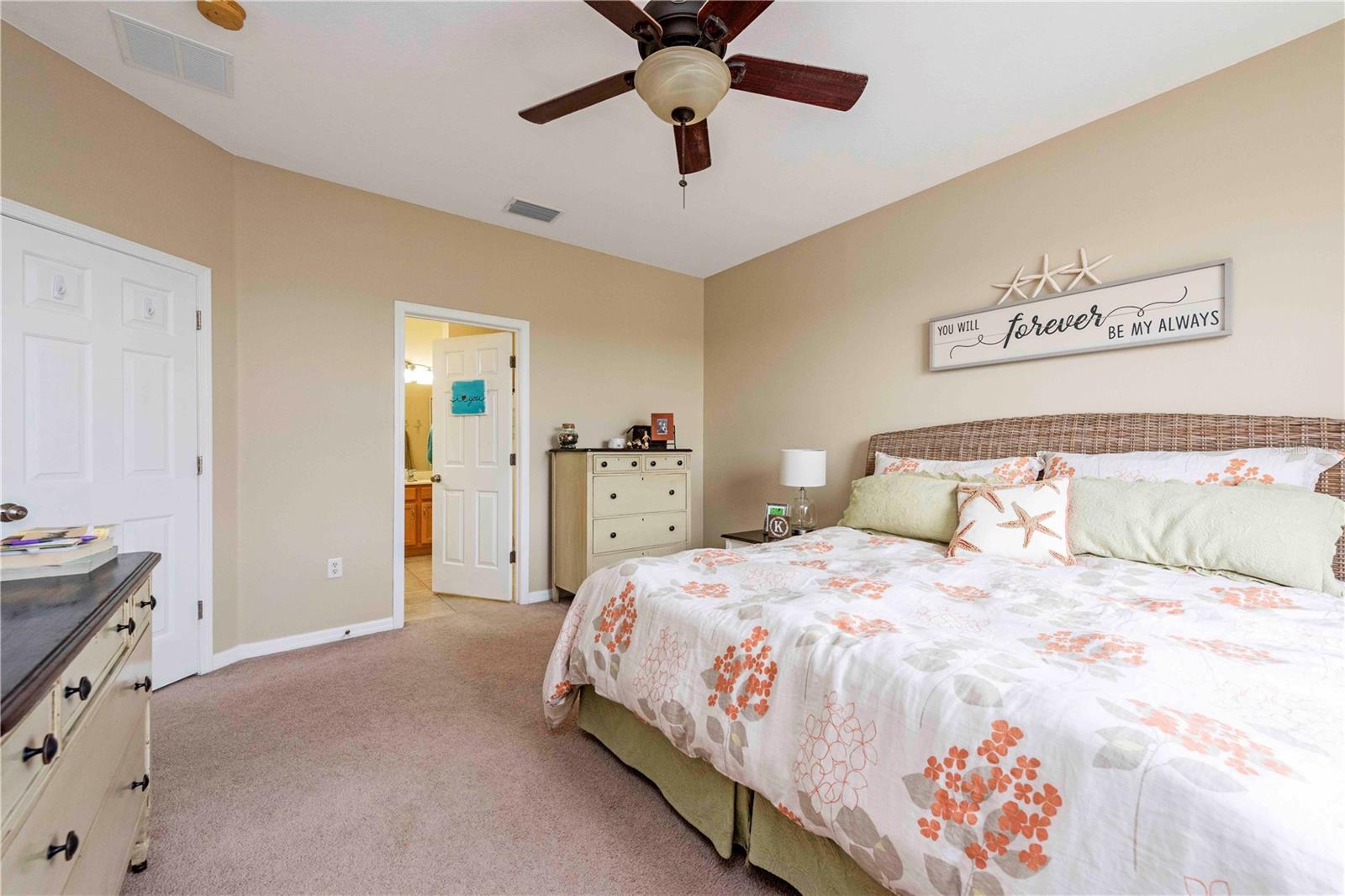 Image 11 of 18 For 3698 Parkridge Circle 26-104