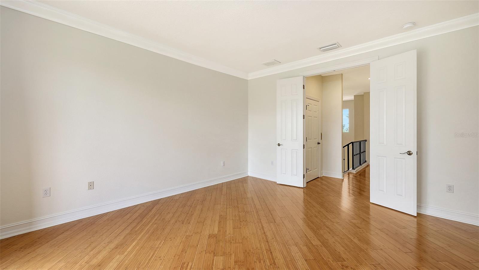 Image 30 of 92 For 1512 3rd Street Circle E
