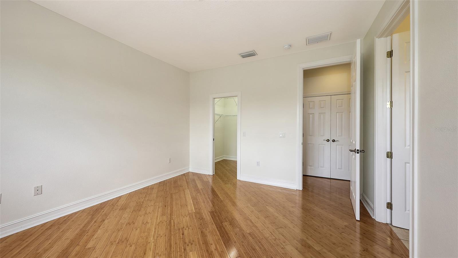 Image 40 of 92 For 1512 3rd Street Circle E