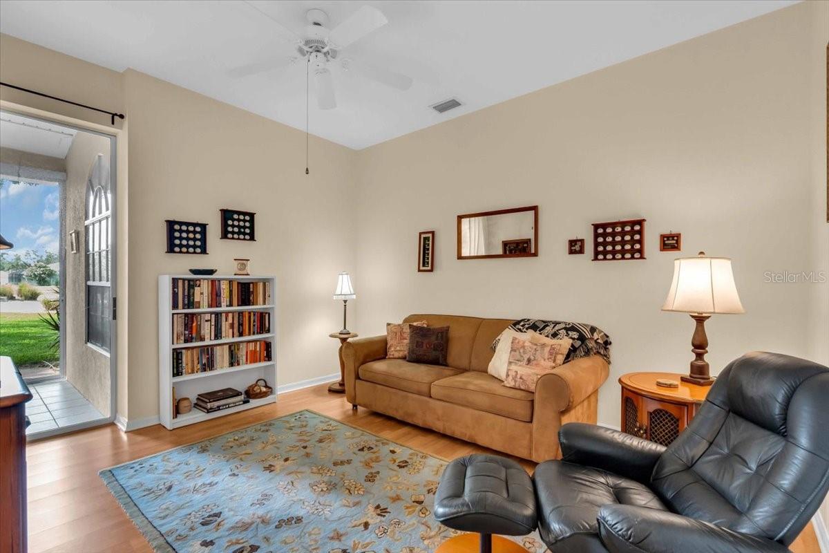 Image 19 of 62 For 6908 Stoneywalk Court