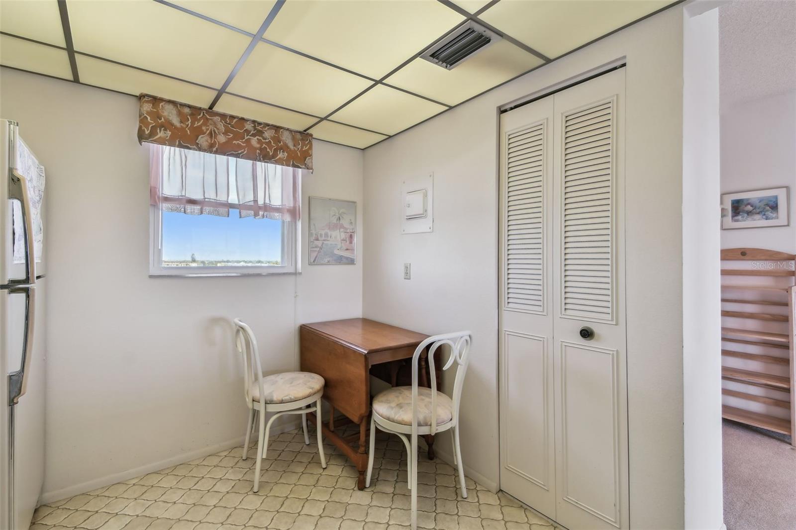Image 16 of 64 For 3680 Ironwood Circle  704-l