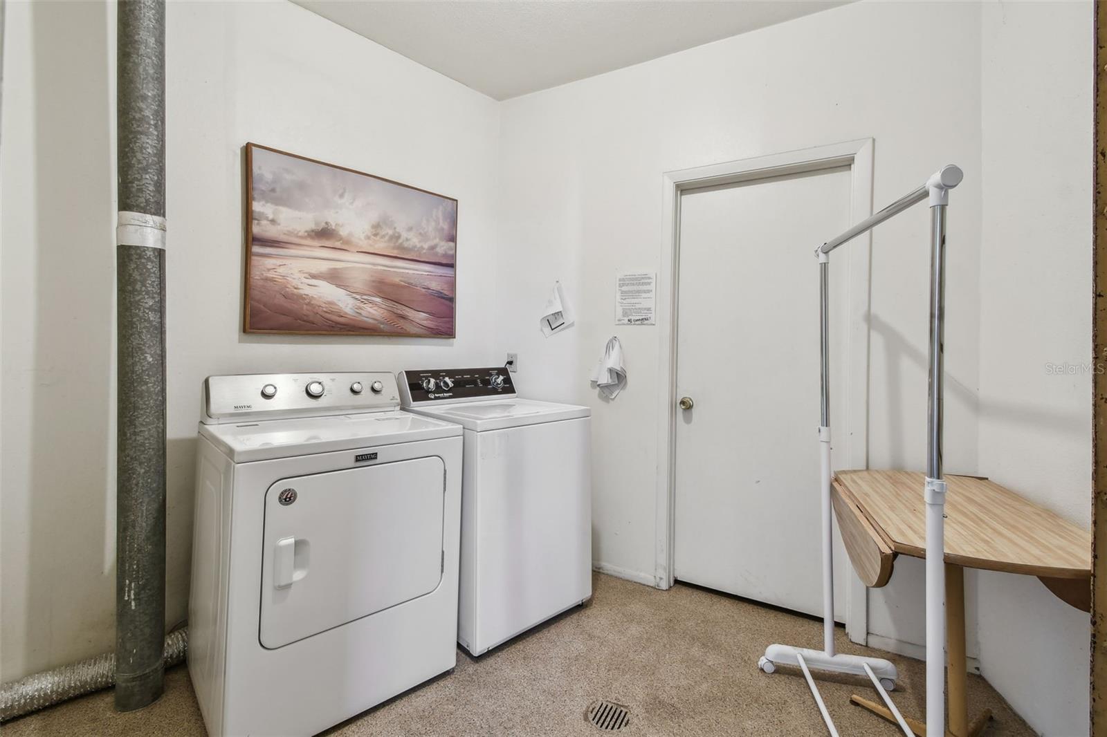 Image 48 of 64 For 3680 Ironwood Circle  704-l