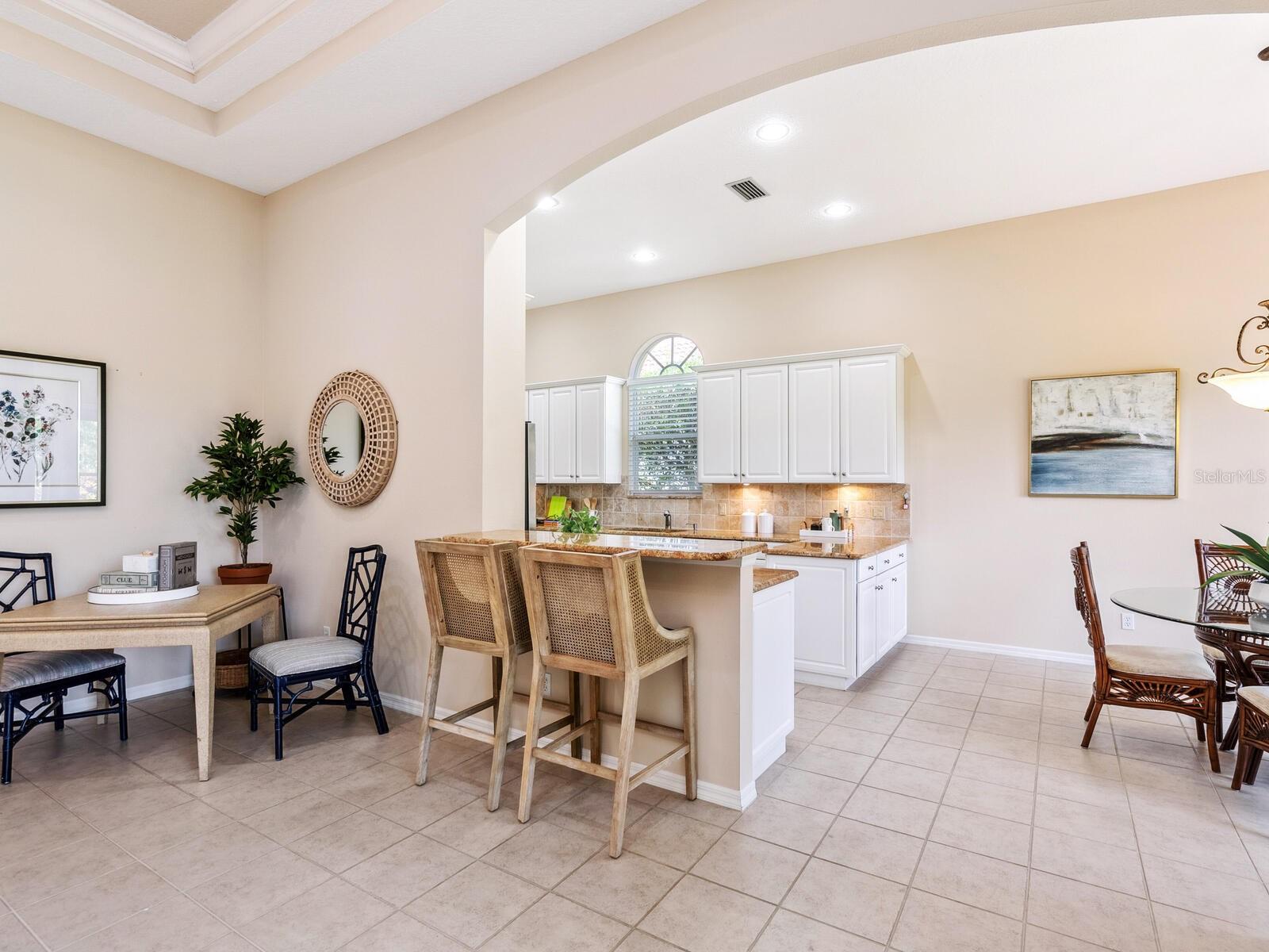 Image 16 of 69 For 6851 Bay Hill Drive
