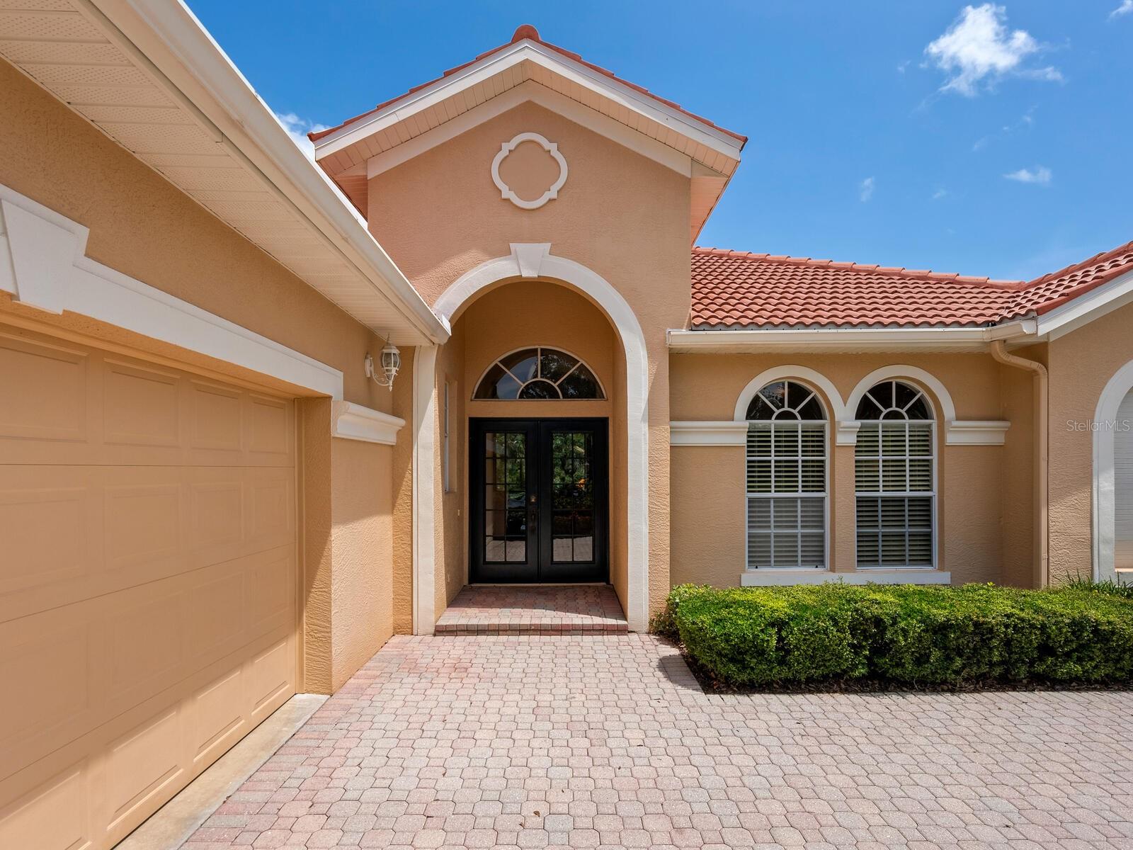Image 22 of 69 For 6851 Bay Hill Drive