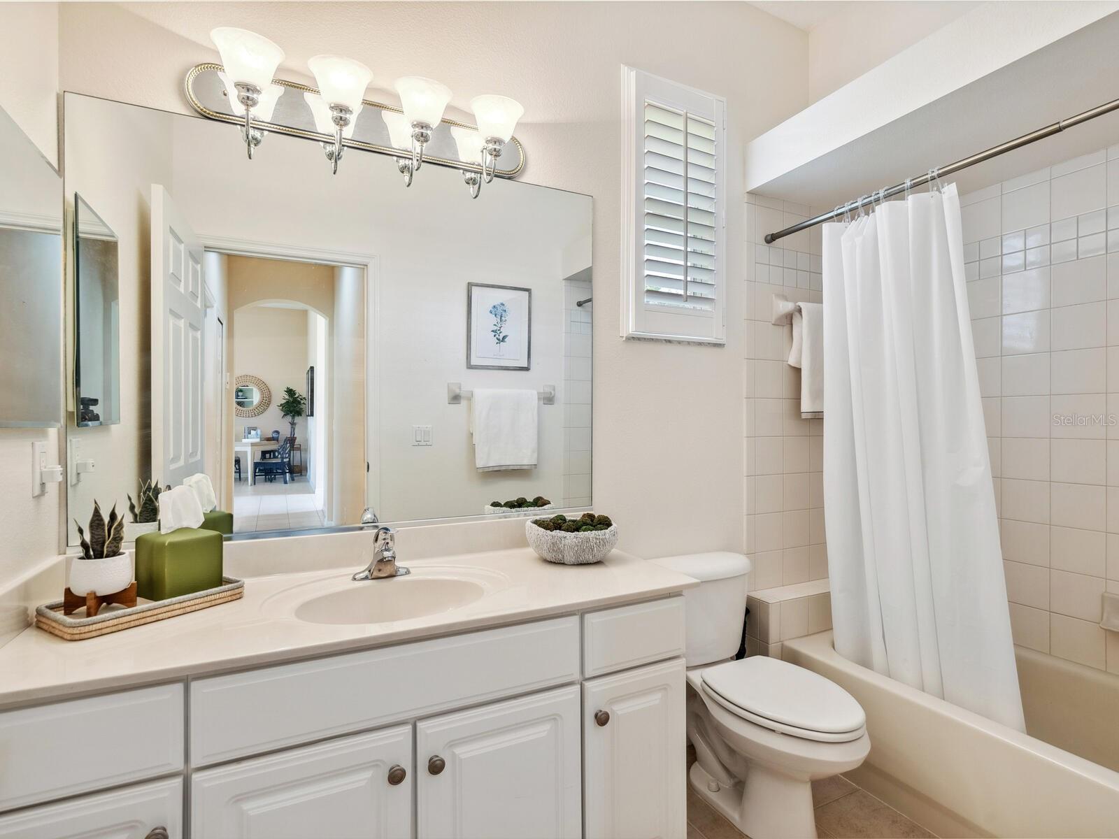 Image 30 of 69 For 6851 Bay Hill Drive