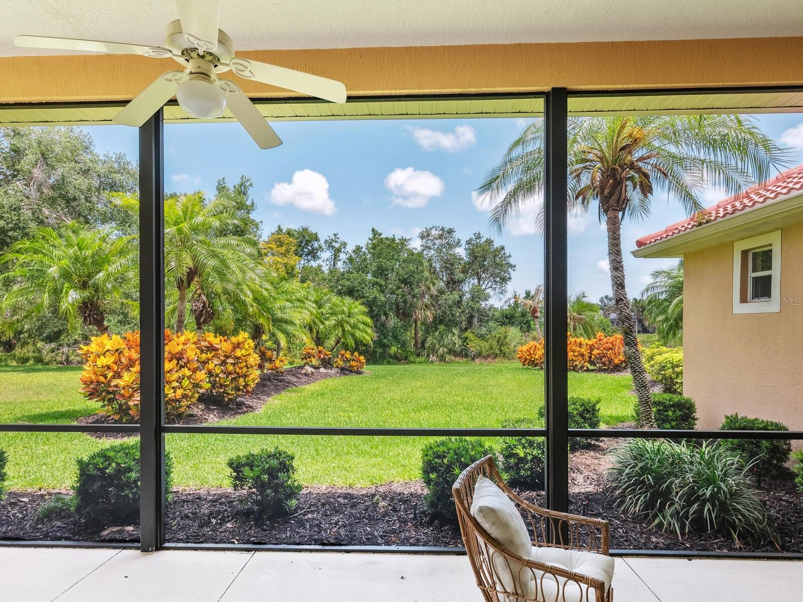 Image 31 of 69 For 6851 Bay Hill Drive