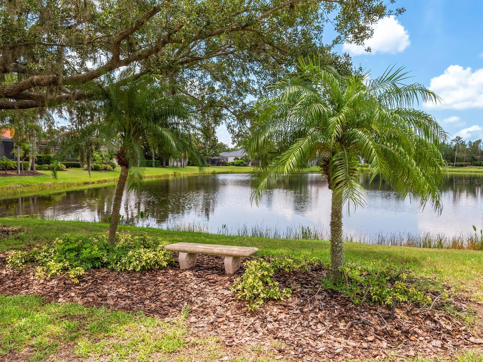 Image 42 of 69 For 6851 Bay Hill Drive