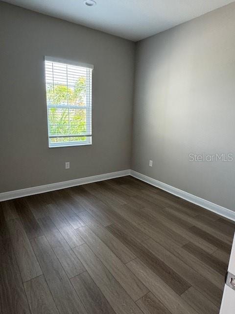 Image 11 of 15 For 24803 Buckingham Way