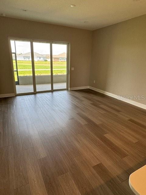 Image 2 of 15 For 24803 Buckingham Way