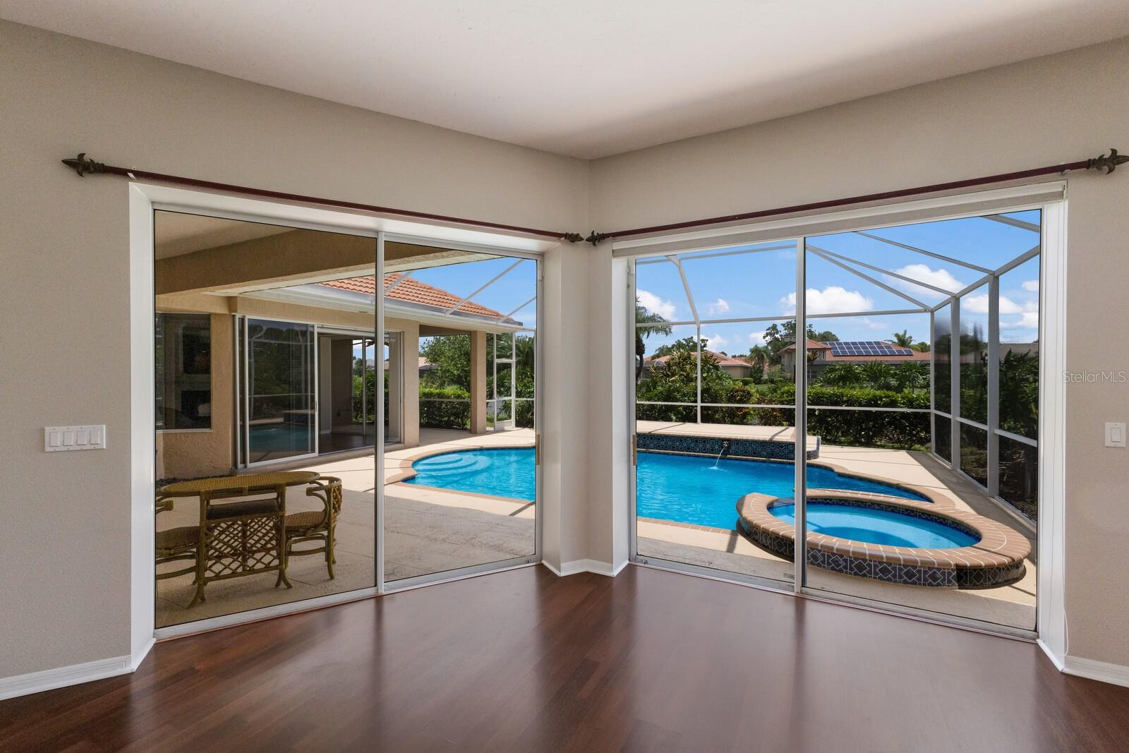Image 15 of 58 For 8136 Deerbrook Circle