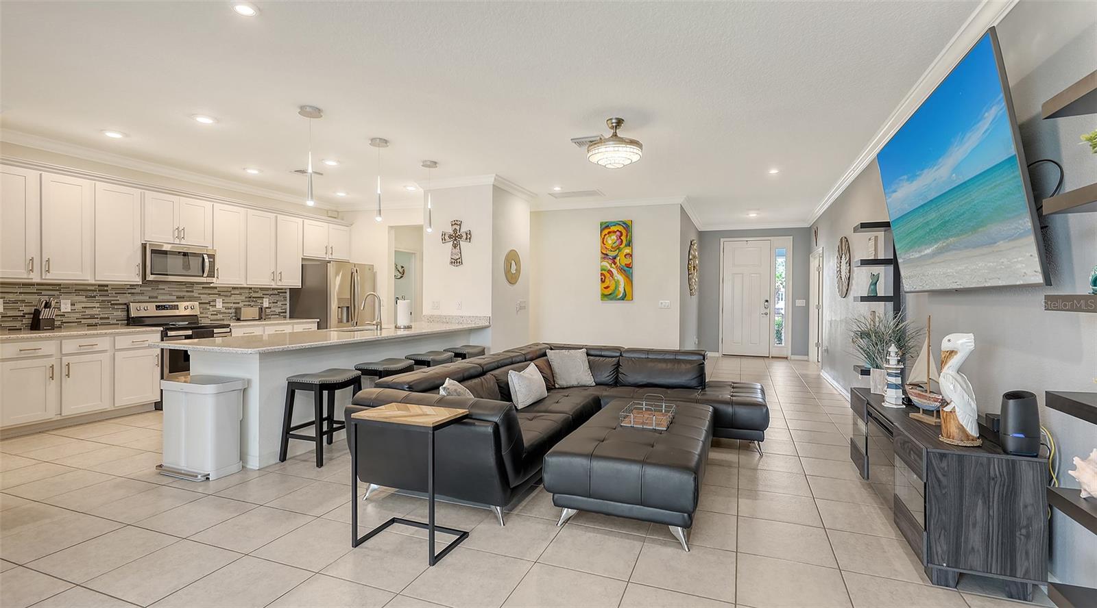 Image 14 of 89 For 5910 Hevena Court