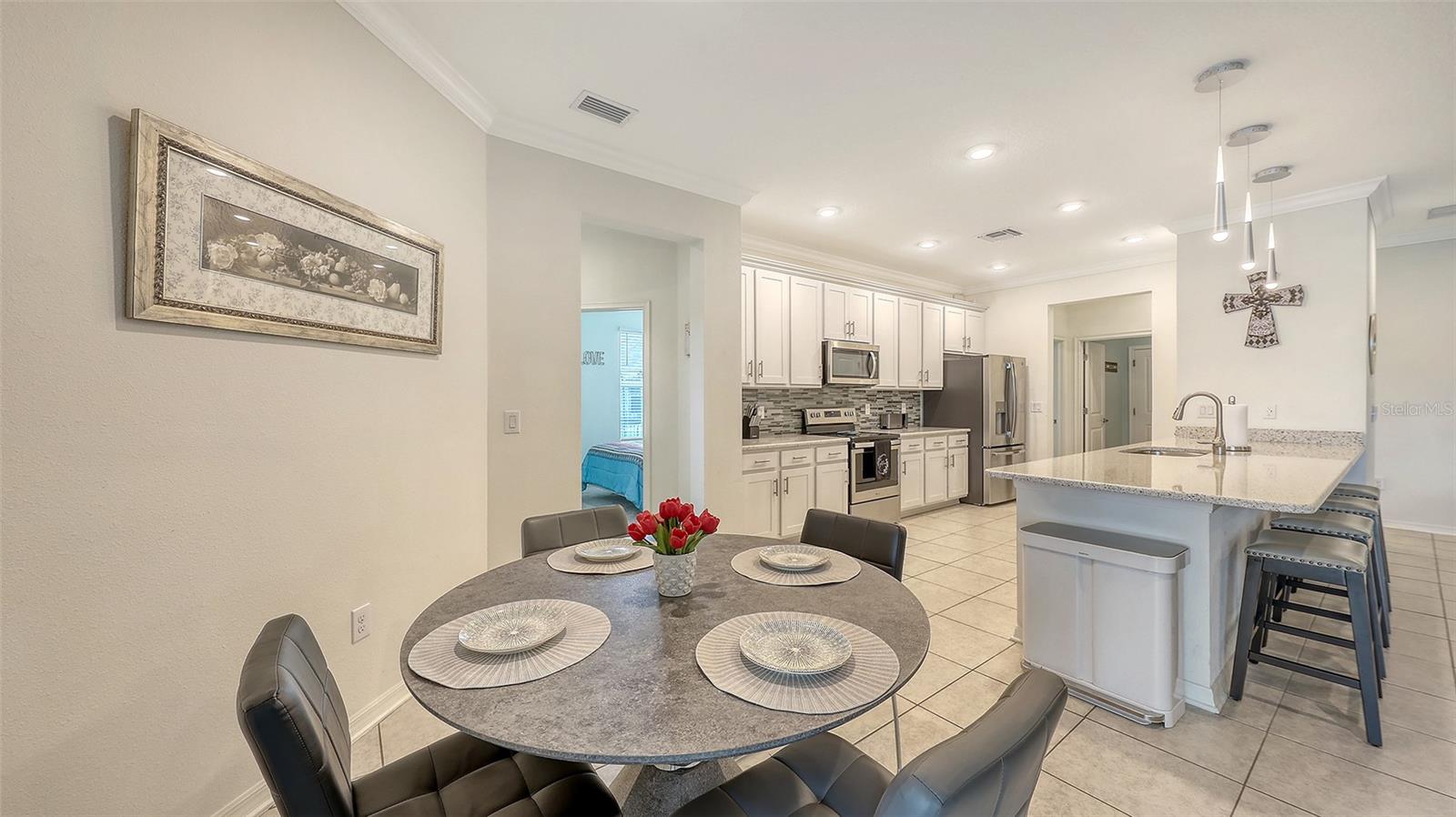 Image 17 of 89 For 5910 Hevena Court